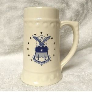 Vintage U.S. AIR FORCE ACADEMY CERAMIC TANKARD /BEER STEIN -SEAL w/gold Stars
